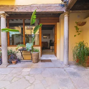 Apartment Alh Patio, Granada